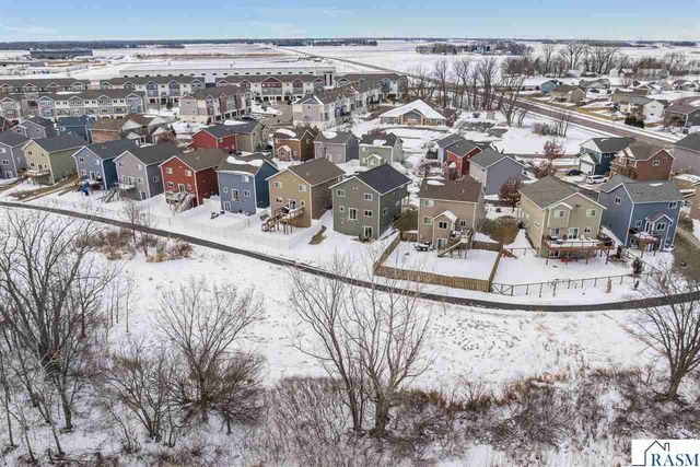 71 Benson Trail, North Mankato, MN 56003