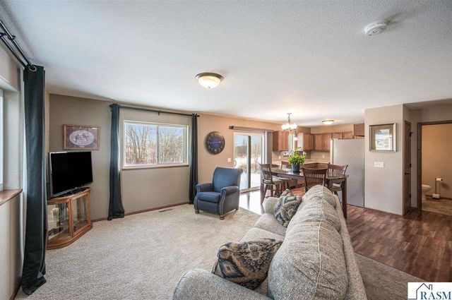 71 Benson Trail, North Mankato, MN 56003