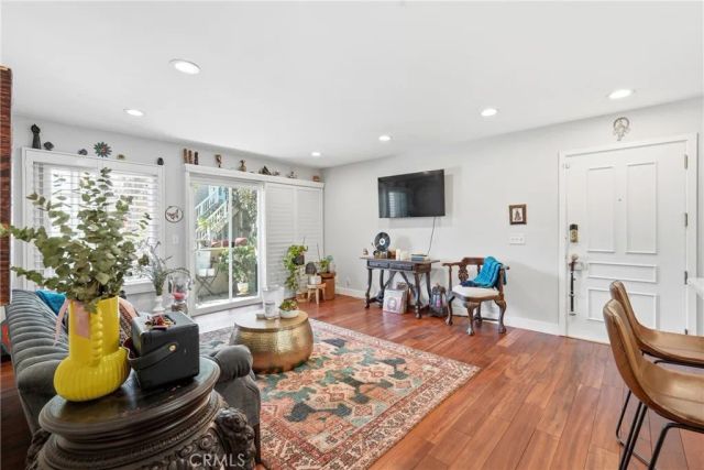 3860 Amberly F, Inglewood, CA 90305