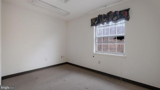 1041 MILLCREEK, Feasterville Trevose, PA 19053