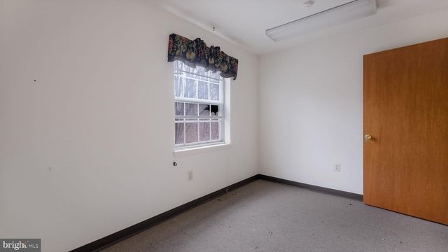 1041 MILLCREEK, Feasterville Trevose, PA 19053
