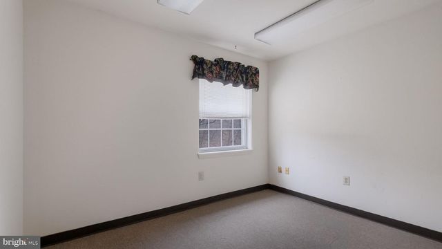1041 MILLCREEK, Feasterville Trevose, PA 19053