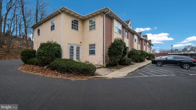 1041 MILLCREEK, Feasterville Trevose, PA 19053