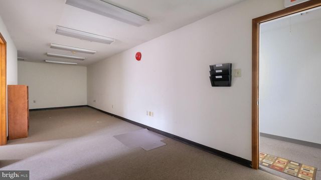 1041 MILLCREEK, Feasterville Trevose, PA 19053