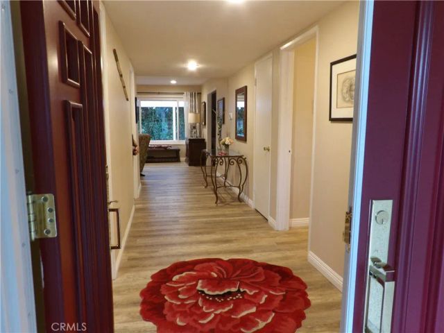 19260 Calahan Street, Northridge, CA 91324