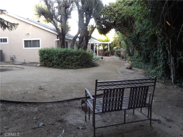 19260 Calahan Street, Northridge, CA 91324