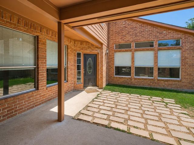 13714 Hillingdale Lane, Houston, TX 77070