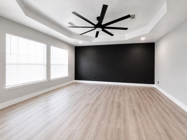 13714 Hillingdale Lane, Houston, TX 77070