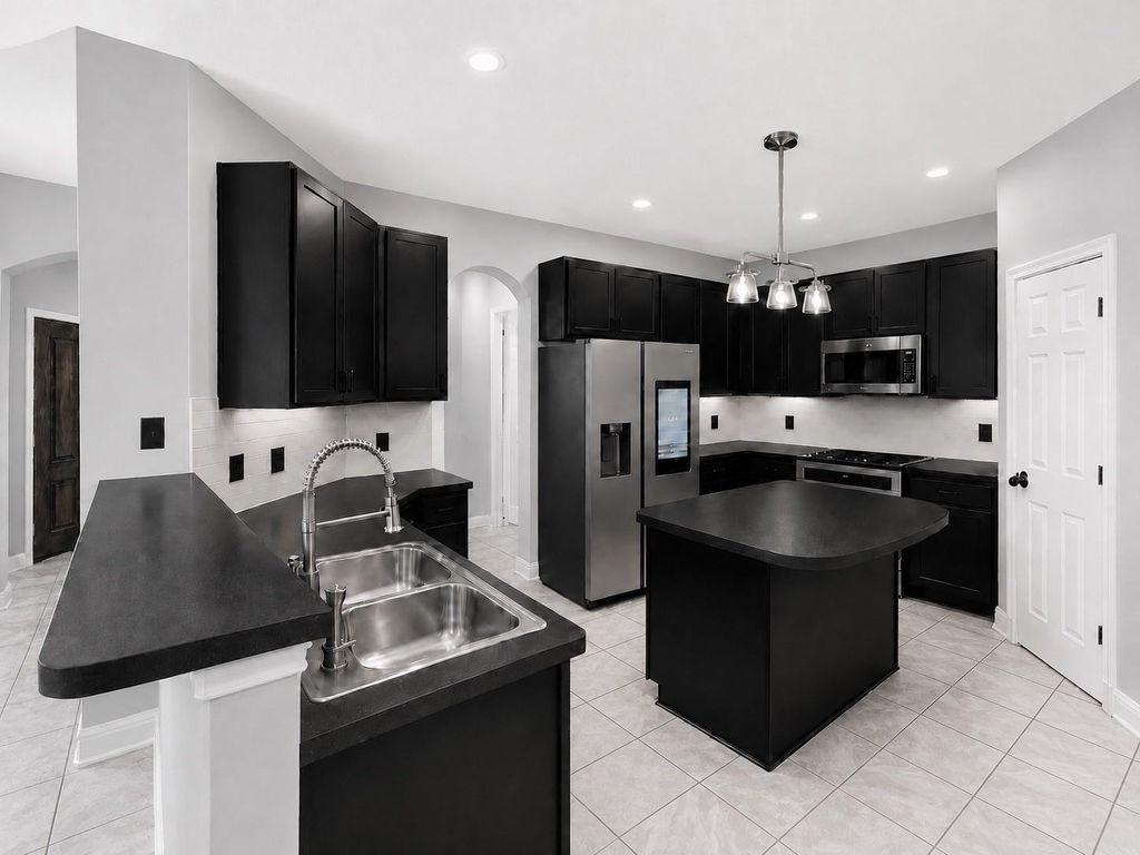 13714 Hillingdale Lane, Houston, TX 77070