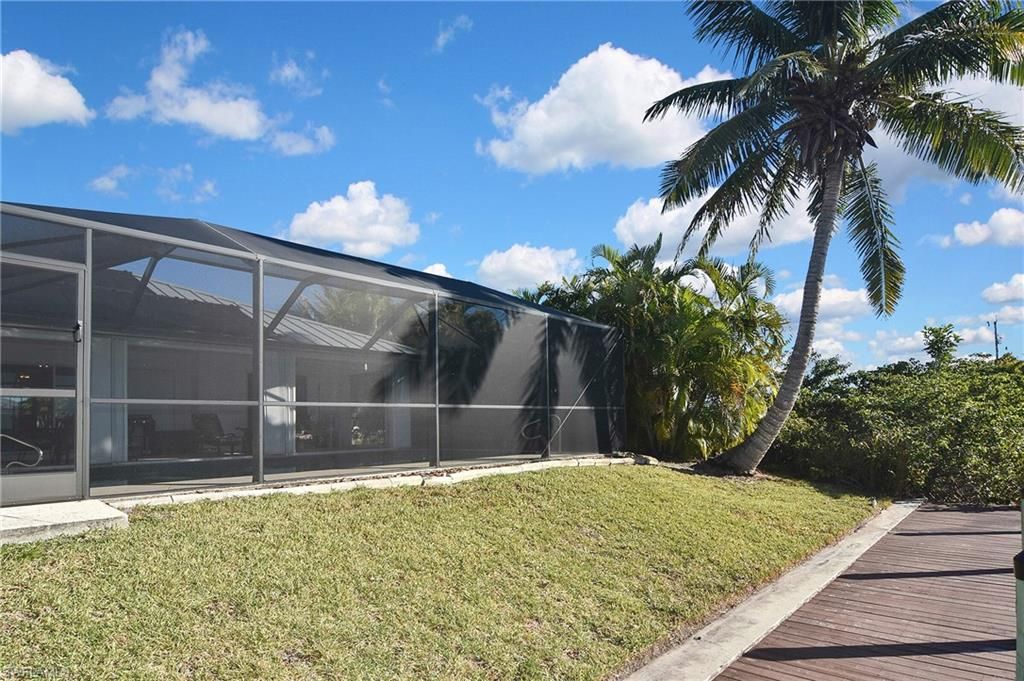 Image 11 of property listing at 3610 Tropicana PKWY W, Cape Coral, FL 33993