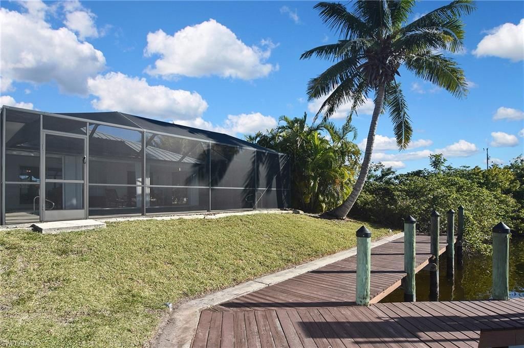 Image 15 of property listing at 3610 Tropicana PKWY W, Cape Coral, FL 33993