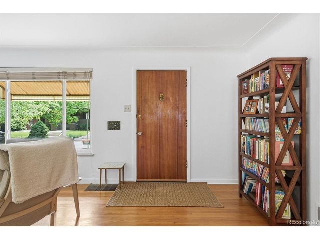 790 Elizabeth St, Denver, CO 80206