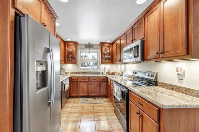 3577 HIDDEN VALLEY LANE, Green Bay, WI 54311