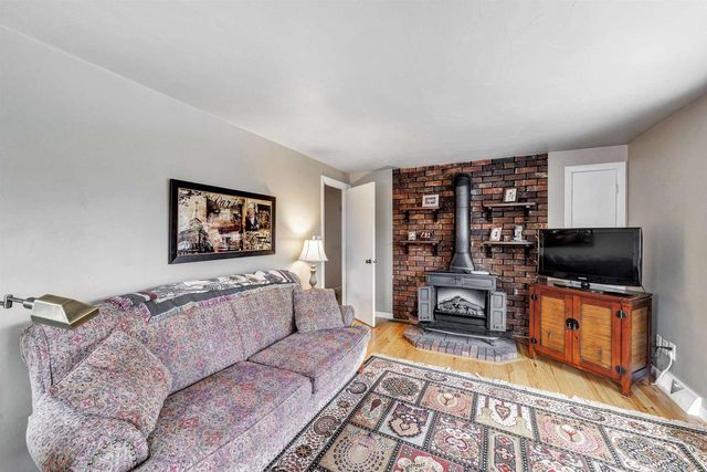 3577 HIDDEN VALLEY LANE, Green Bay, WI 54311