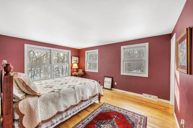 3577 HIDDEN VALLEY LANE, Green Bay, WI 54311