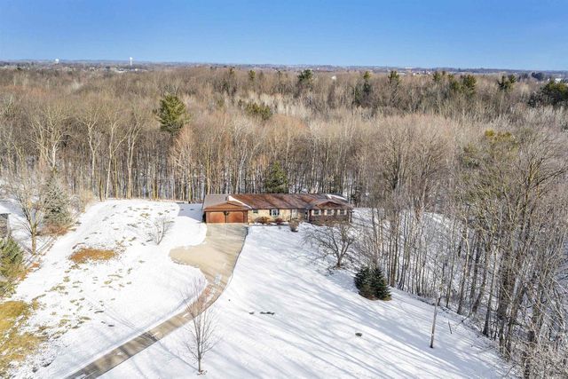 3577 HIDDEN VALLEY LANE, Green Bay, WI 54311