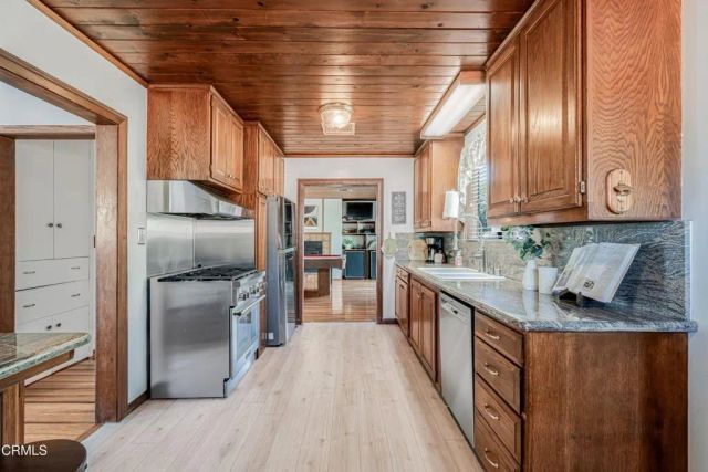 10411 Johanna Avenue, Los Angeles, CA 91040