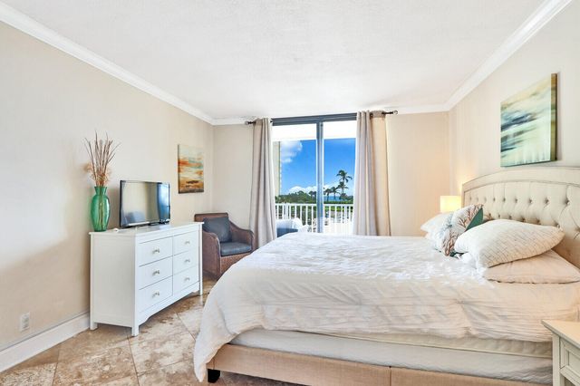 300 OCEAN TRAIL Way 204, Jupiter, FL 33477