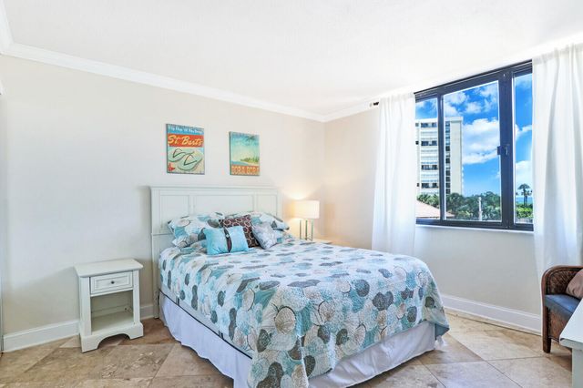 300 OCEAN TRAIL Way 204, Jupiter, FL 33477