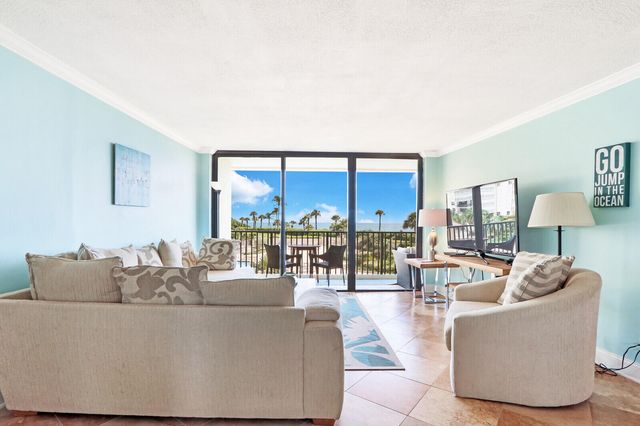 300 OCEAN TRAIL Way 204, Jupiter, FL 33477