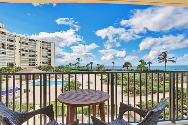 300 OCEAN TRAIL Way 204, Jupiter, FL 33477