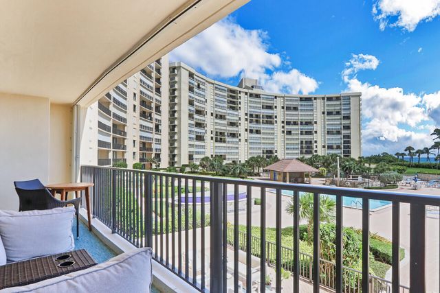300 OCEAN TRAIL Way 204, Jupiter, FL 33477