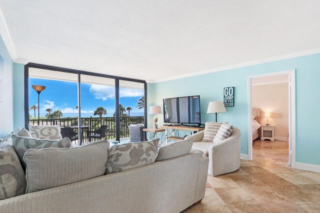 300 OCEAN TRAIL Way 204, Jupiter, FL 33477
