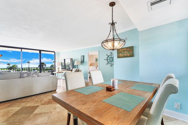 300 OCEAN TRAIL Way 204, Jupiter, FL 33477