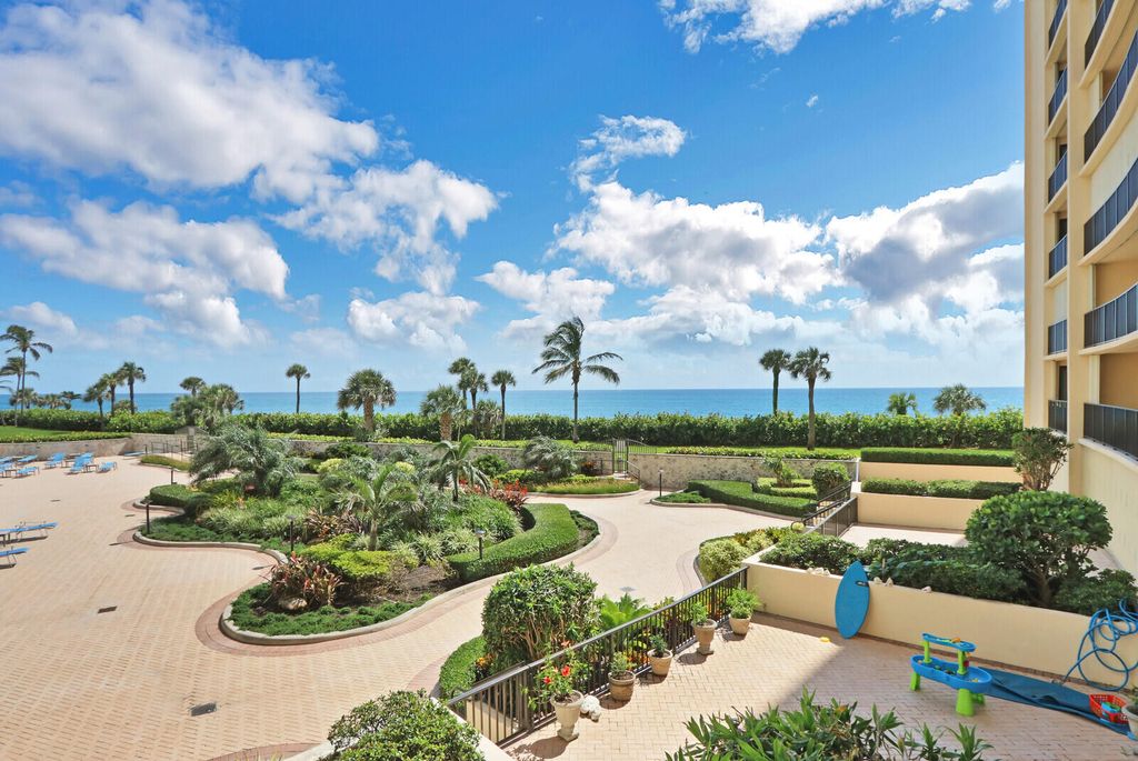 300 OCEAN TRAIL Way 204, Jupiter, FL 33477