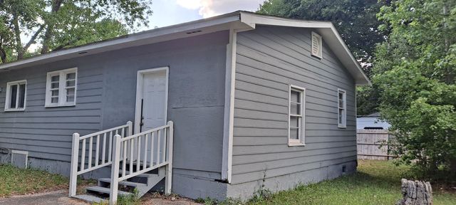 2402 Winyah St., Georgetown, SC 29440