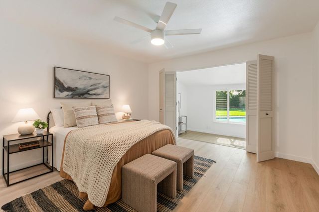 3210 Fieldcrest Dr, Sacramento, CA 95821