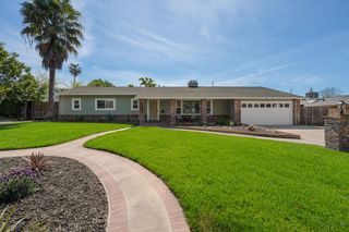 3210 Fieldcrest Dr, Sacramento, CA 95821