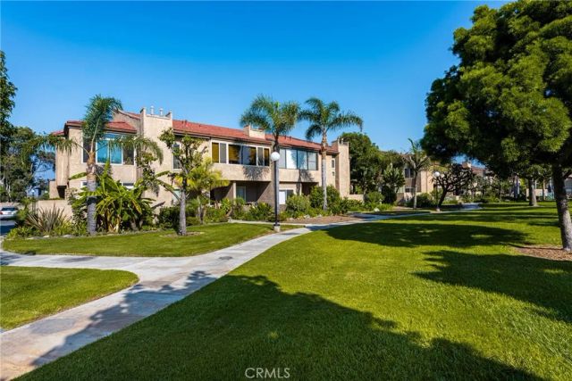 16877 Bluewater Lane, Huntington Beach, CA 92649