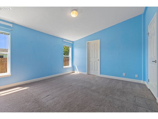 1949 Se PALMQUIST Rd 73, Gresham, OR 97080