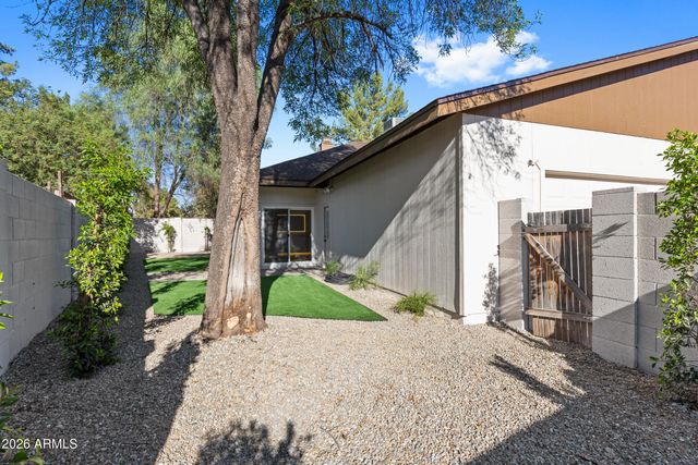 48 N Colonial Drive, Gilbert, AZ 85234
