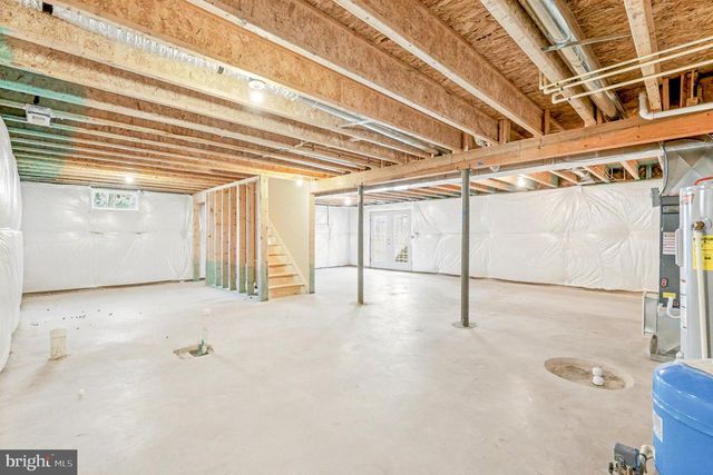 8217 VINTAGE LN, Spotsylvania, VA 22551