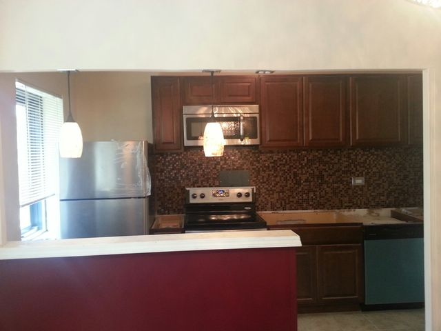 5056 N MARINE Drive D4, Chicago, IL 60640