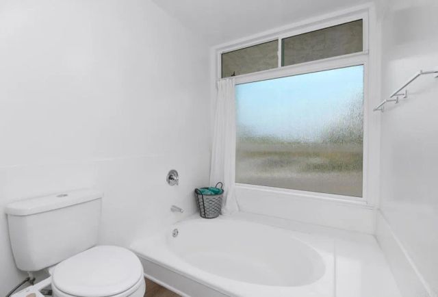 2323 Caringa Way 16, Carlsbad, CA 92009