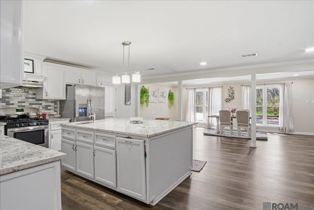 425 Bay St, Denham Springs, LA 70726