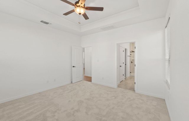 101 Ventura DR, Liberty Hill, TX 78642