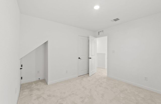 101 Ventura DR, Liberty Hill, TX 78642