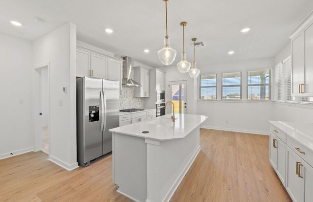 101 Ventura DR, Liberty Hill, TX 78642