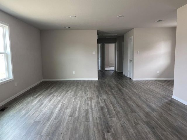 2847 Golf Crest Drive, Wharton, TX 77488
