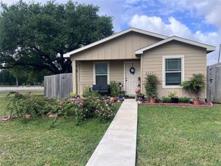 2847 Golf Crest Drive, Wharton, TX 77488