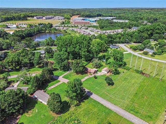 8865 North View Drive, Lithia Springs, GA 30122