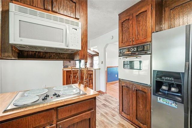 8865 North View Drive, Lithia Springs, GA 30122