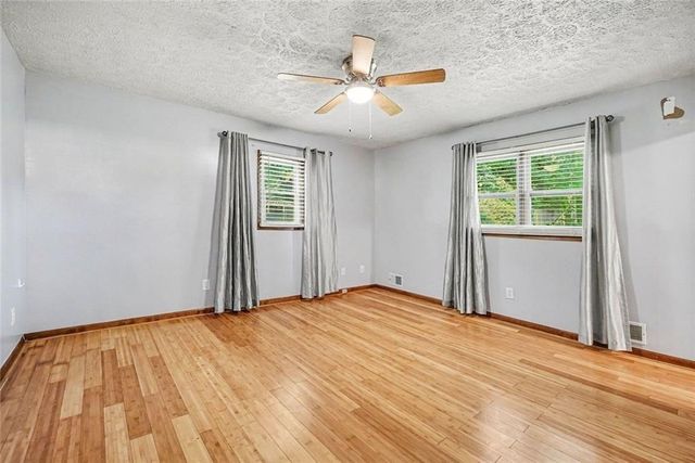 8865 North View Drive, Lithia Springs, GA 30122