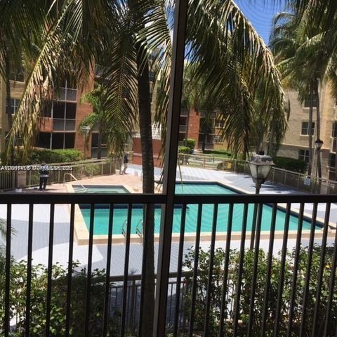 8205 Lake Dr 204, Doral, FL 33166