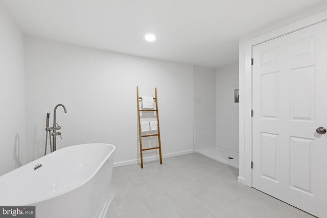 801 MULLICA HILL ROAD, Harrisonville, NJ 08039