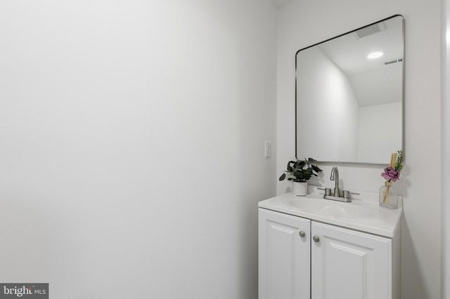 801 MULLICA HILL ROAD, Harrisonville, NJ 08039